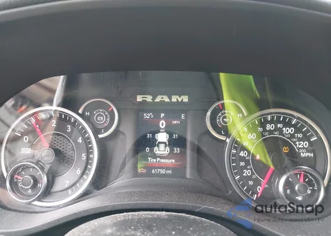 2022 Ram 1500 Big Horn 4X4 6'4 Box from USA, damaged, VIN 1C6SRFBT0NN182163